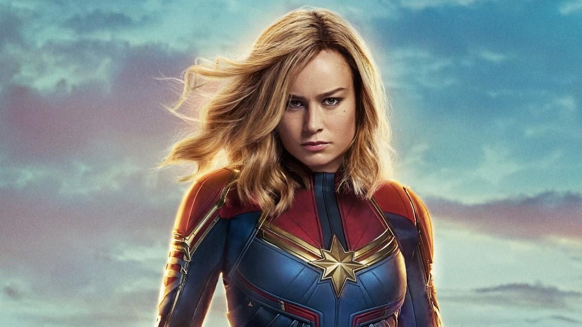 Бри Ларсон рассмешила сеть курьезным фото со съемок фильма "Капитан Марвел" Бри Ларсон рассмешила сеть курьезным фото со съемок фильма "Капитан Марвел"