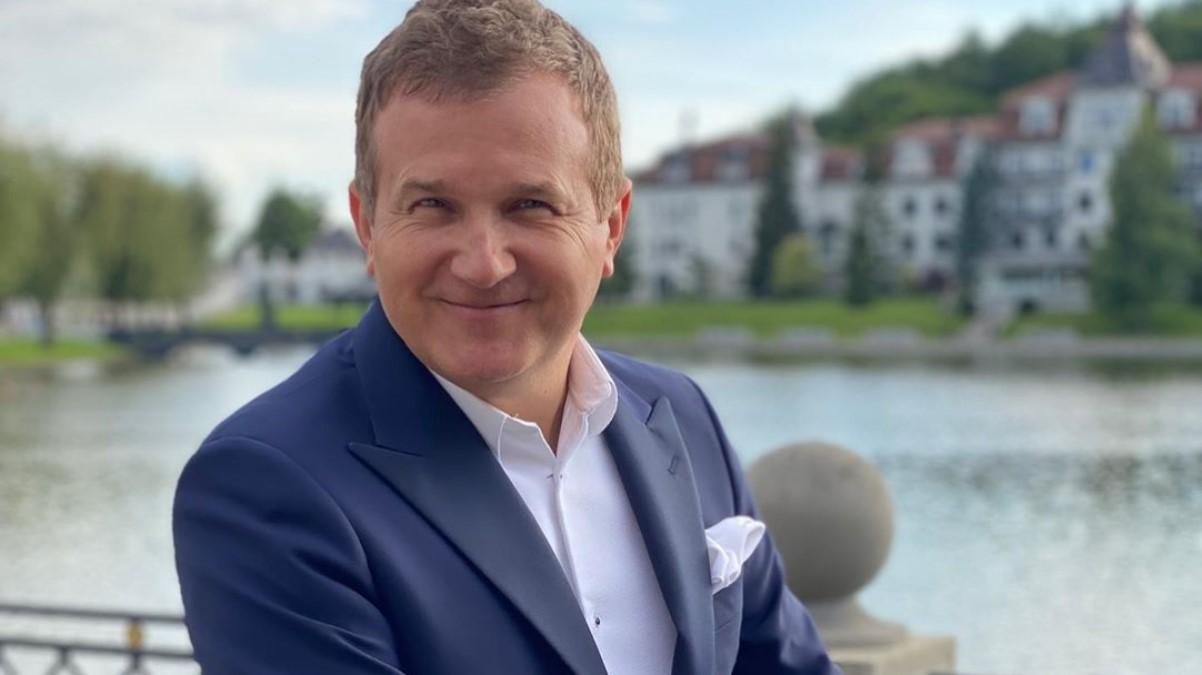 Юрий Горбунов показал, в каких условиях снимается сериал "Большие Вуйки 2" Юрий Горбунов показал, в каких условиях снимается сериал "Большие Вуйки 2"