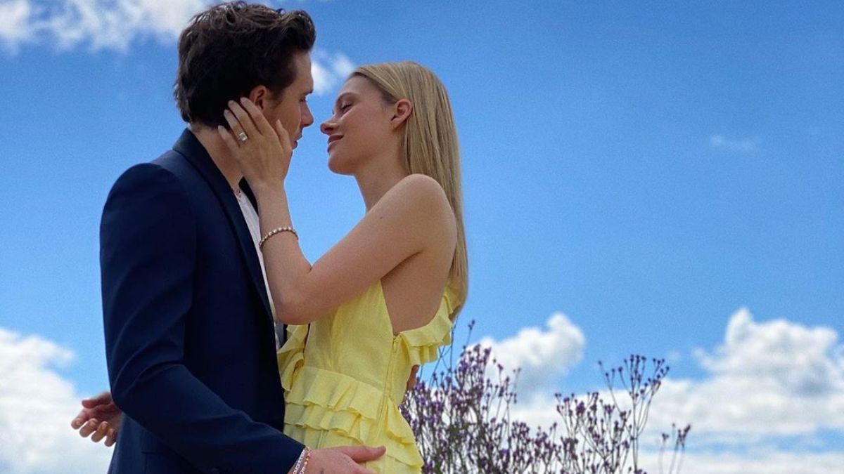 Бруклин Бекхэм показал, как сделал любимой предложение: романтические фото Бруклин Бекхэм показал, как сделал любимой предложение: романтические фото