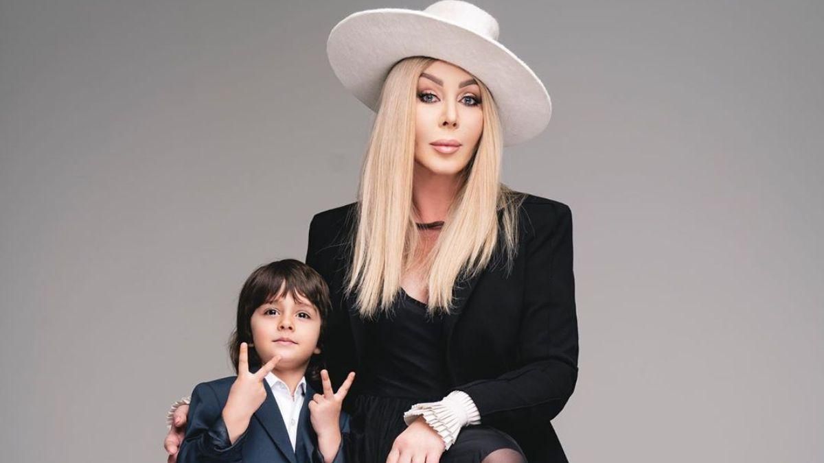 Ирина Билык показала, как отдыхает с сыном в Турции: яркое фото Ирина Билык показала, как отдыхает с сыном в Турции: яркое фото