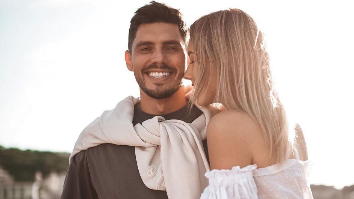 Нікіта Добринін напередодні весілля поділився секретом щасливих стосунків з Дашею Квітковою Нікіта Добринін напередодні весілля поділився секретом щасливих стосунків з Дашею Квітковою