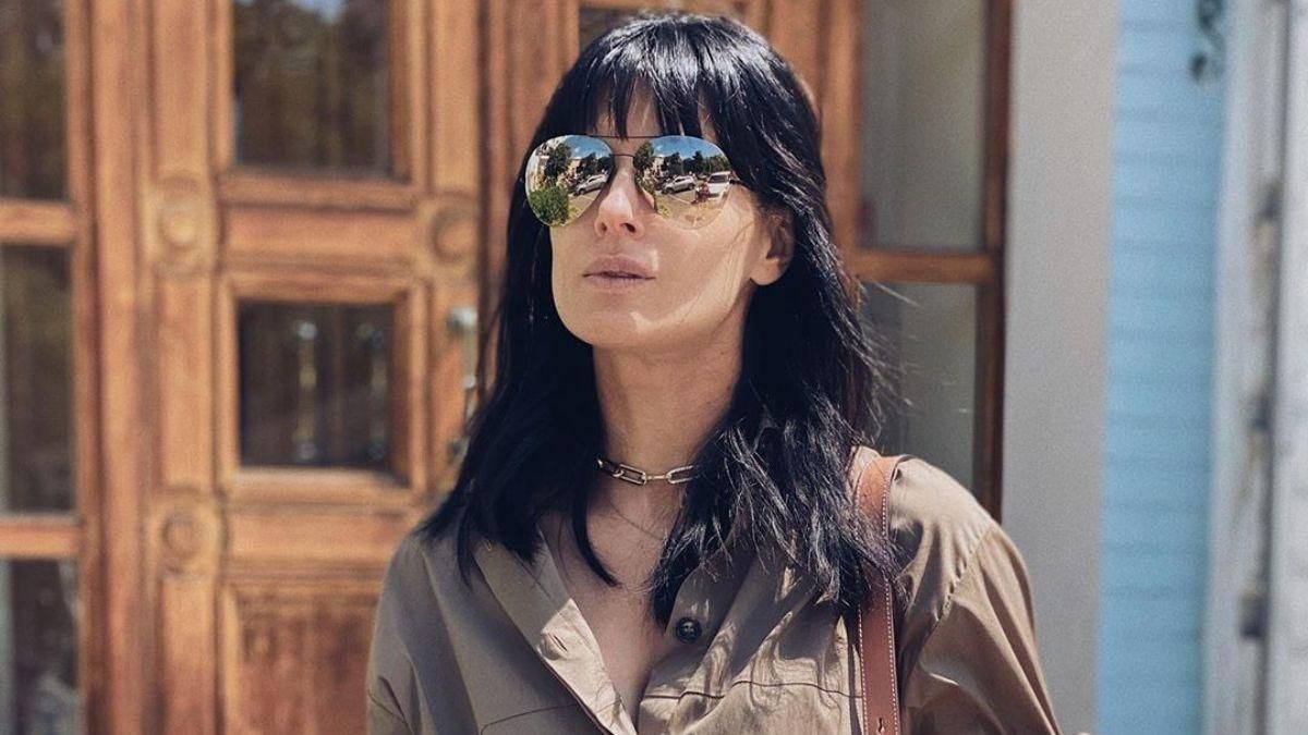 В бежевом костюме: Маша Ефросинина показала безупречный образ с сумкой за 77 тысяч гривен В бежевом костюме: Маша Ефросинина показала безупречный образ с сумкой за 77 тысяч гривен