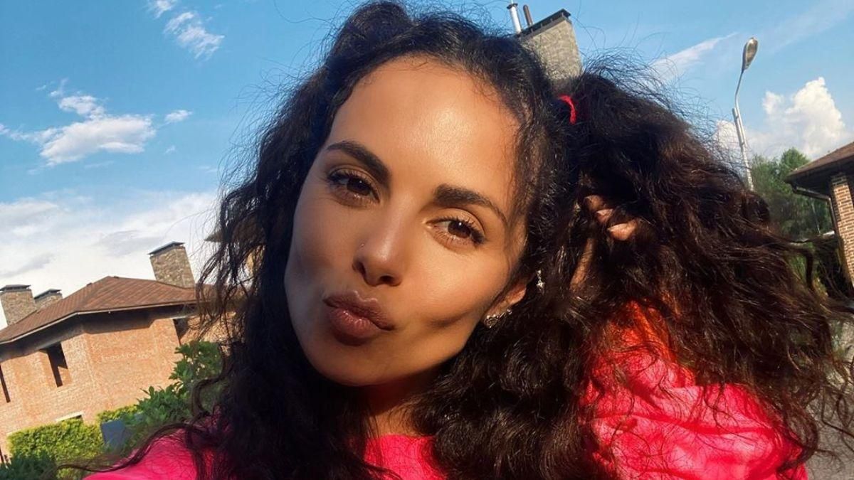 У сім'ї Потапа і Насті Каменських поповнення: зірка замилувала мережу відео з цуценятами У сім'ї Потапа і Насті Каменських поповнення: зірка замилувала мережу відео з цуценятами