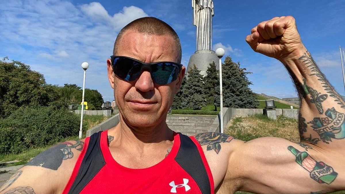 Фанати Сергія Міхалка чекають його реакції на протести: "Воїн світла", ти де сховався? Фанати Сергія Міхалка чекають його реакції на протести: "Воїн світла", ти де сховався?