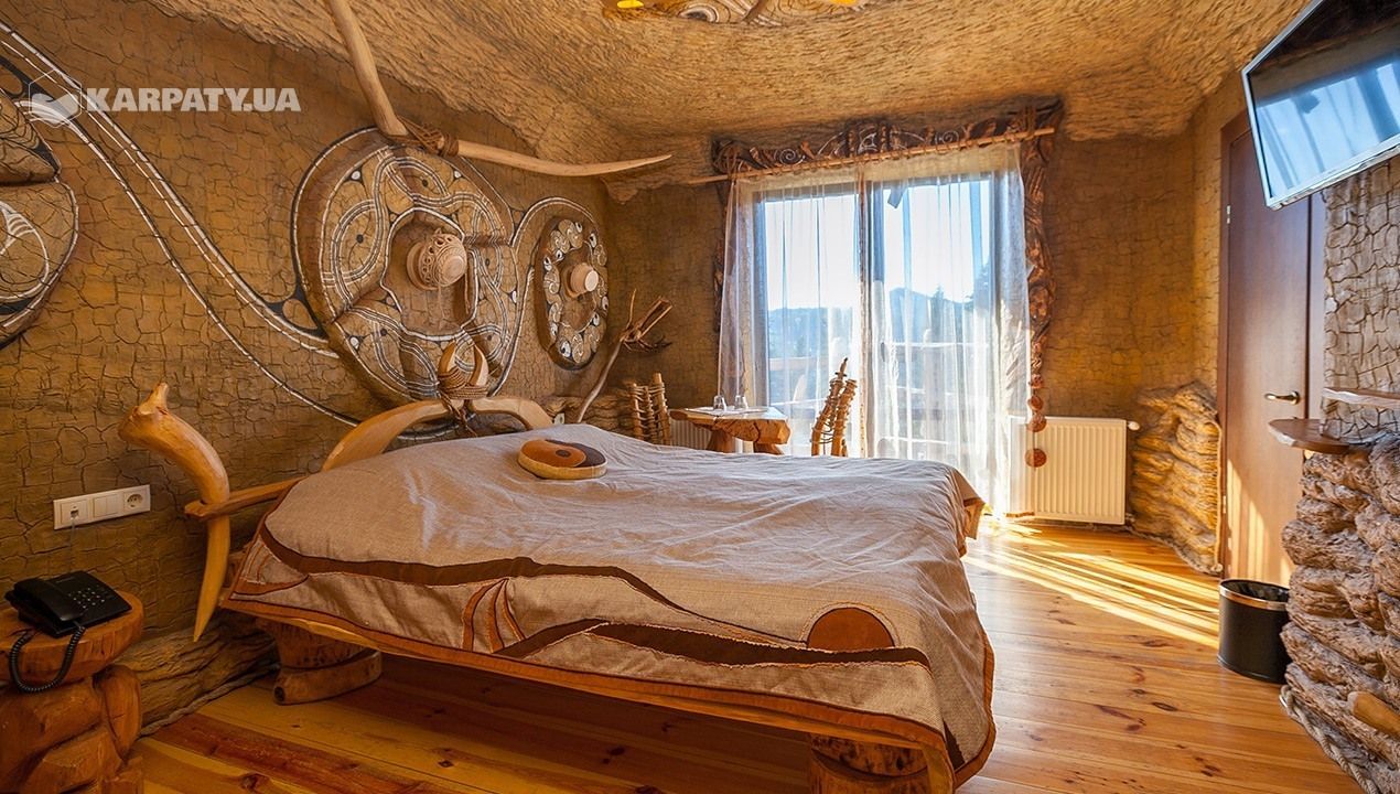 Дивовижні готелі України: чаруючі фото 
