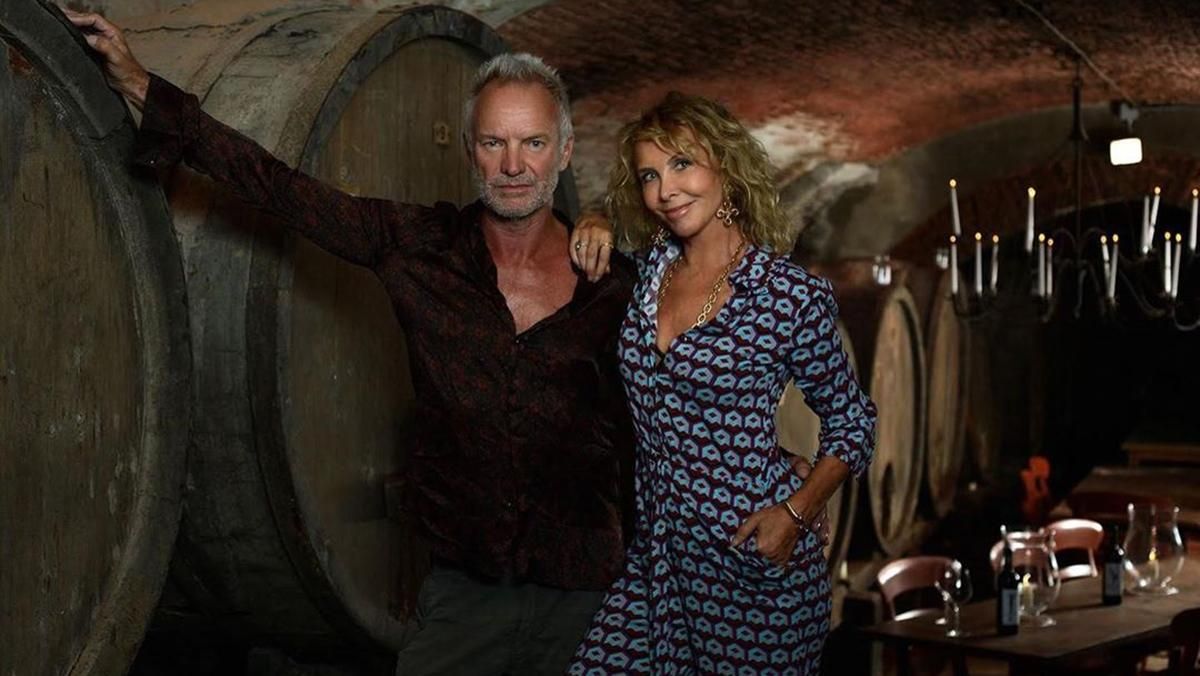 Жена Стинга покорила сеть архивными свадебными фото: как пара выглядела 28 лет назад Жена Стинга покорила сеть архивными свадебными фото: как пара выглядела 28 лет назад