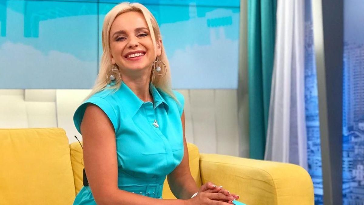 Лілія Ребрик поділилася яскравими фото з першої театральної вистави після тривалого карантину Лілія Ребрик поділилася яскравими фото з першої театральної вистави після тривалого карантину