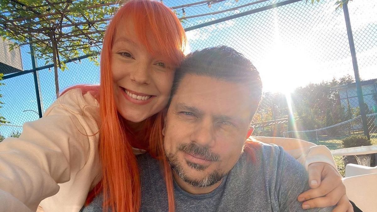 У купальнику на яхті: вагітна Світлана Тарабарова замилувала мережу кадрами з коханим У купальнику на яхті: вагітна Світлана Тарабарова замилувала мережу кадрами з коханим