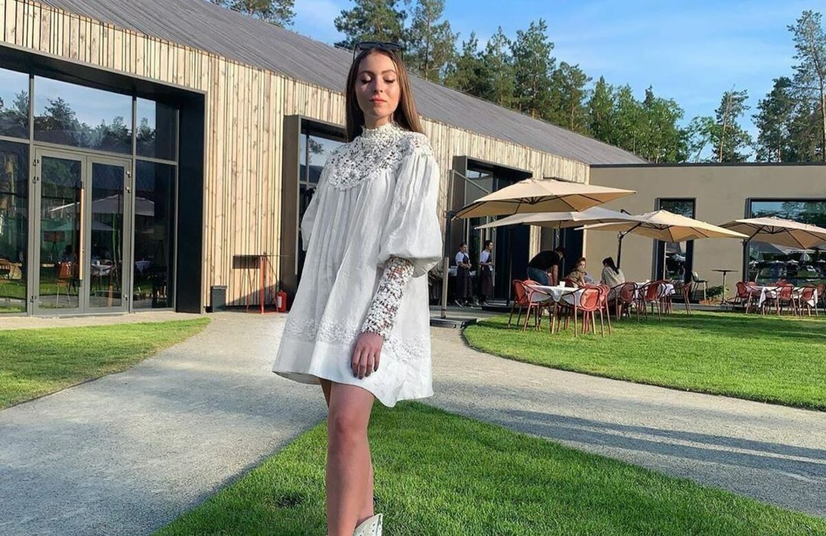 15-летняя дочь Оли Поляковой Мария прошлась на дефиле в воде: фото 15-летняя дочь Оли Поляковой Мария прошлась на дефиле в воде: фото