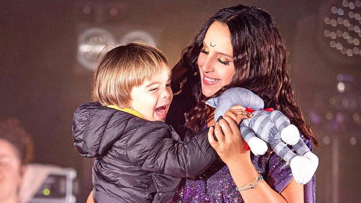 Джамала тронула сеть фотографиями со старшим сыном: замечательные фото Джамала тронула сеть фотографиями со старшим сыном: замечательные фото