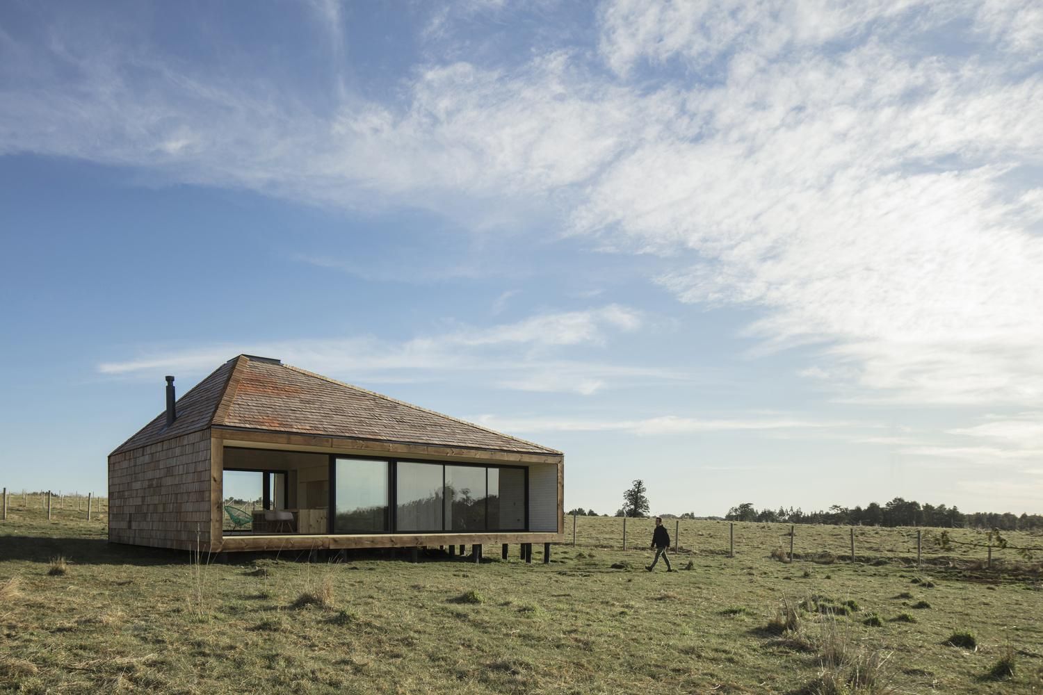 Абсолютно одинок: как построить стильный, но бюджетный дом – фото Абсолютно одинок: как построить стильный, но бюджетный дом – фото