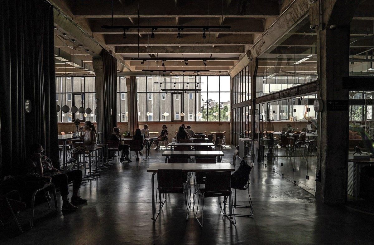 Промприлад Івано-Франківськ: як старий радянський завод змінили до невпізнаваності – фото Промприлад Івано-Франківськ: як старий радянський завод змінили до невпізнаваності – фото