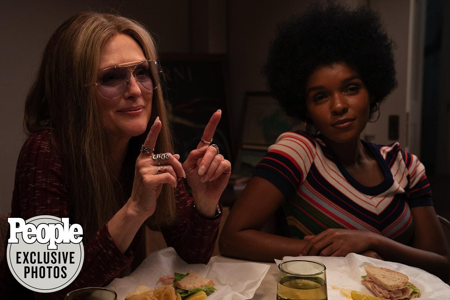 В мережі з'явились нові кадри фільму про журналістку, яка брала інтерв'ю в Меган Маркл В мережі з'явились нові кадри фільму про журналістку, яка брала інтерв'ю в Меган Маркл