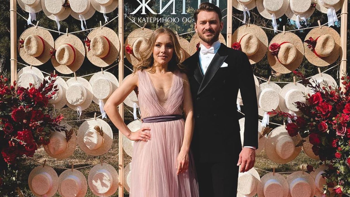 Олена Шоптенко та Дмитро Дікусар пригадали своє весілля: Було дуже круто Олена Шоптенко та Дмитро Дікусар пригадали своє весілля: Було дуже круто