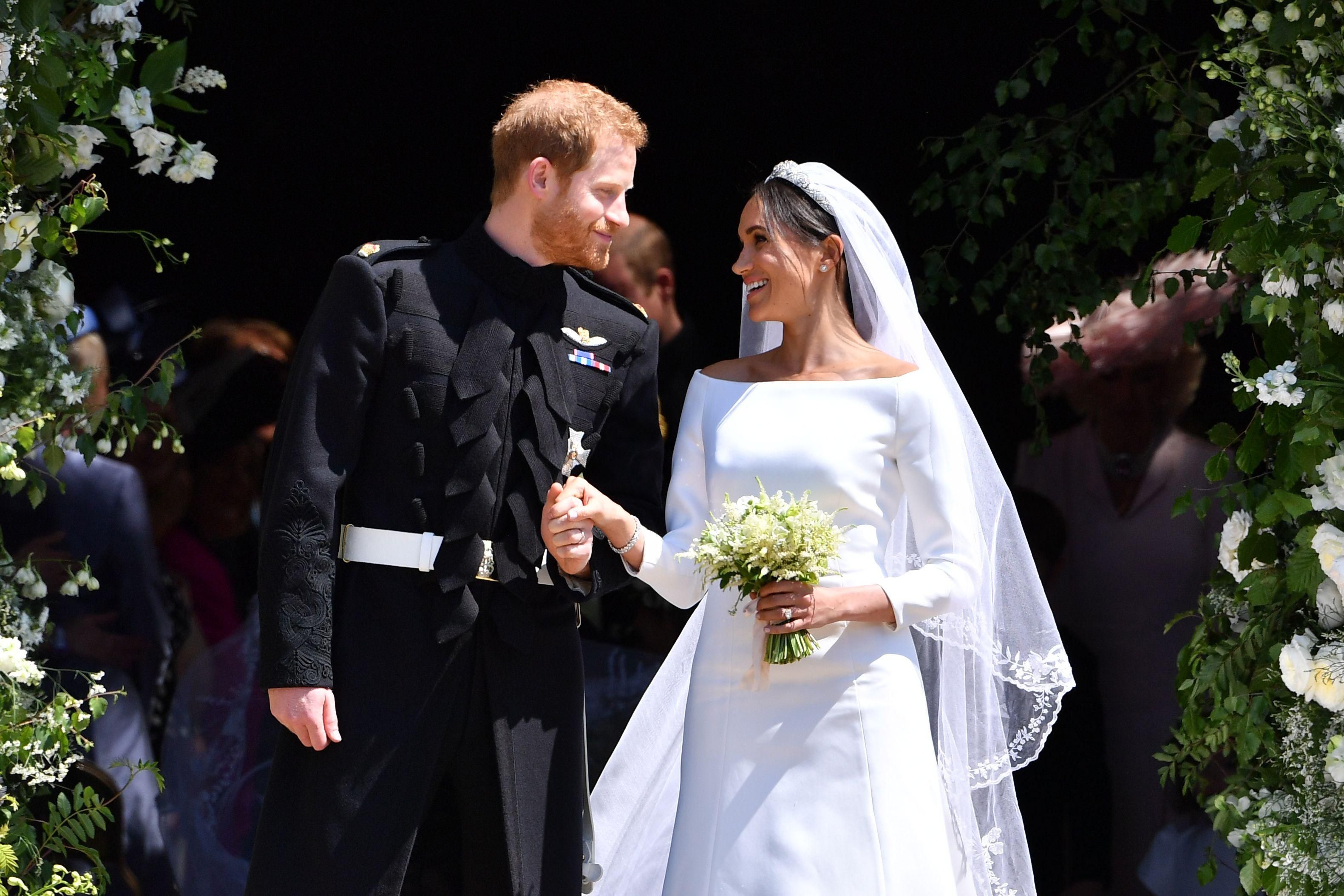 Принц Гаррі не міг розслабитись на весіллі з Меган Маркл: цікаві подробиці церемонії весілля