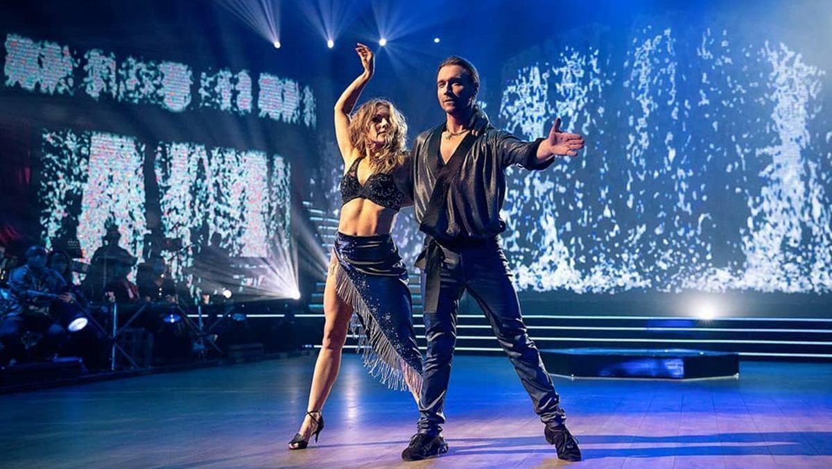 Мечтали пережить: Елена Шоптенко прокомментировала танец с Винником во втором эфире Мечтали пережить: Елена Шоптенко прокомментировала танец с Винником во втором эфире