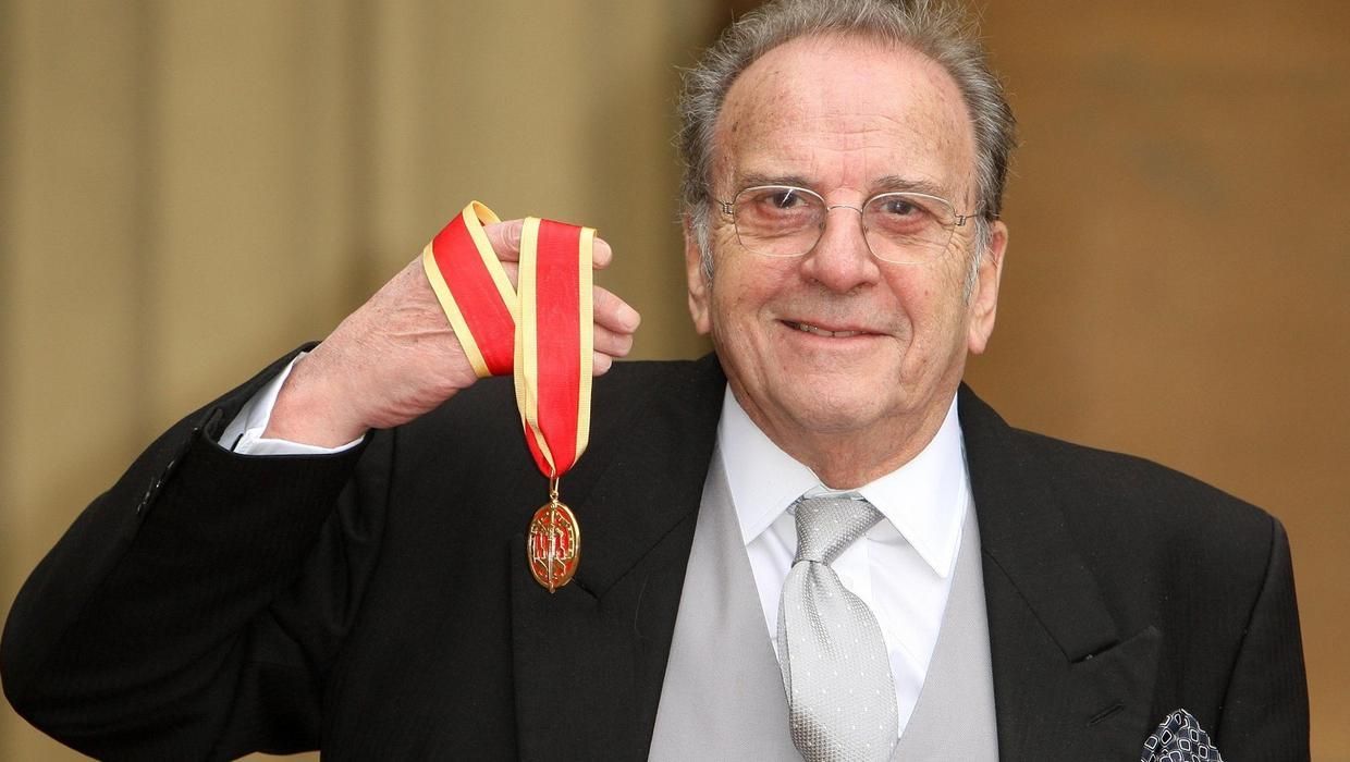 Помер Рональд Гарвуд – володар Оскара за фільм Піаніст Помер Рональд Гарвуд – володар Оскара за фільм Піаніст