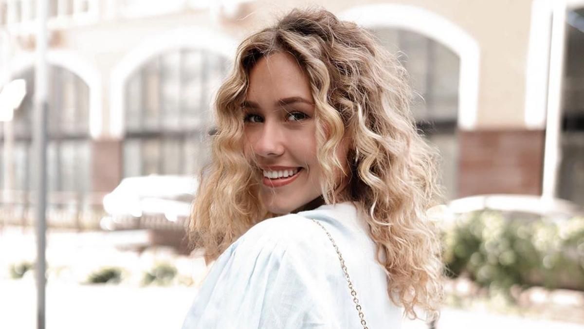 В прозрачном боди: Даша Квитковая ошеломила откровенным образом – фото В прозрачном боди: Даша Квитковая ошеломила откровенным образом – фото