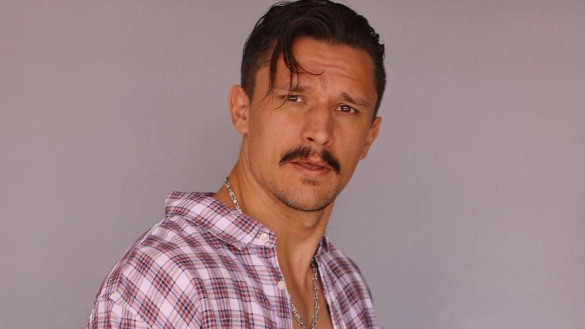 Учасник "Танців з зірками" Тарас Цимбалюк розповів про кохану дівчину Учасник "Танців з зірками" Тарас Цимбалюк розповів про кохану дівчину