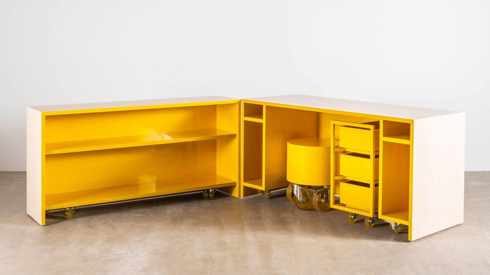 Идеальный стол для работы дома: дизайнер из Нидерландов представила необычный проект