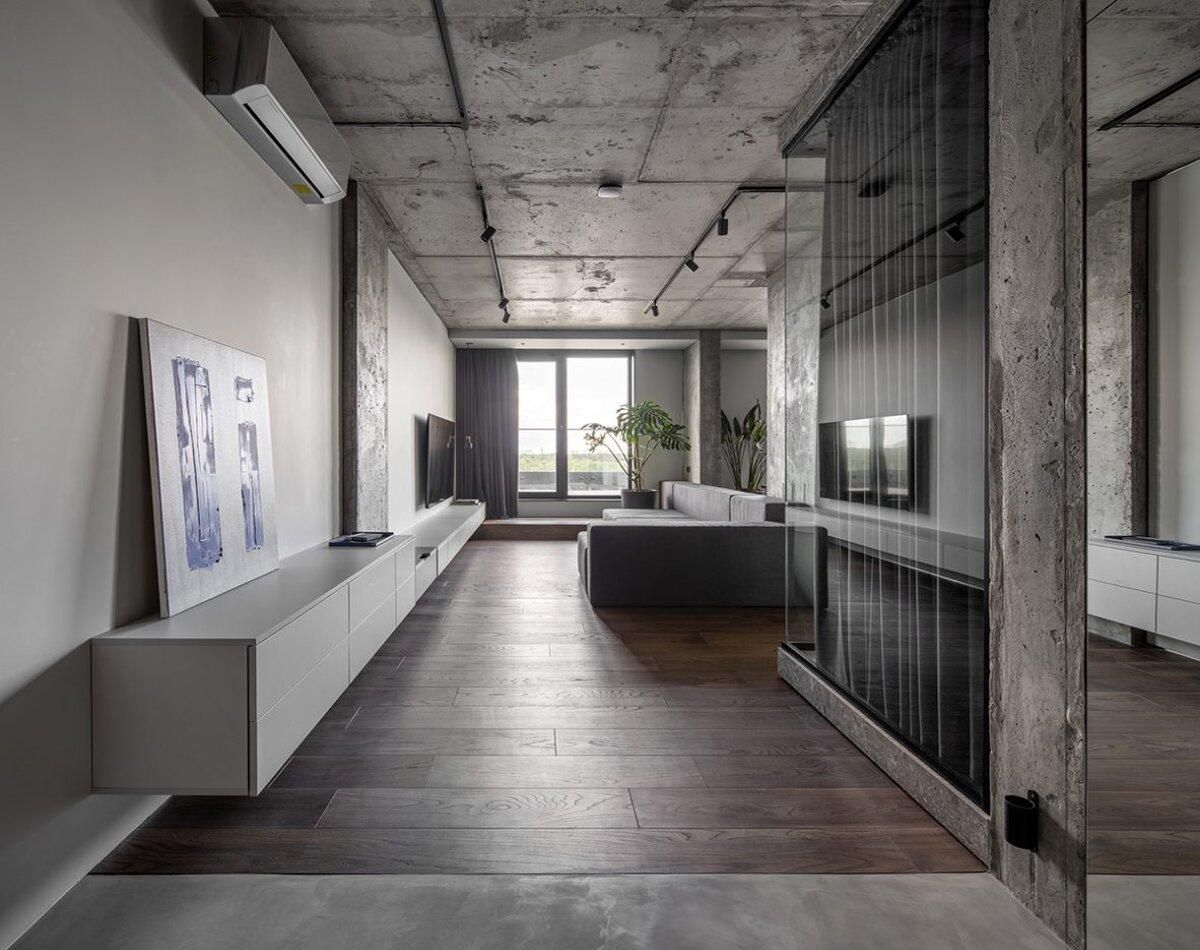 Тотальный серый и прозрачная ванная: неординарный дизайн квартиры в Киеве – фото