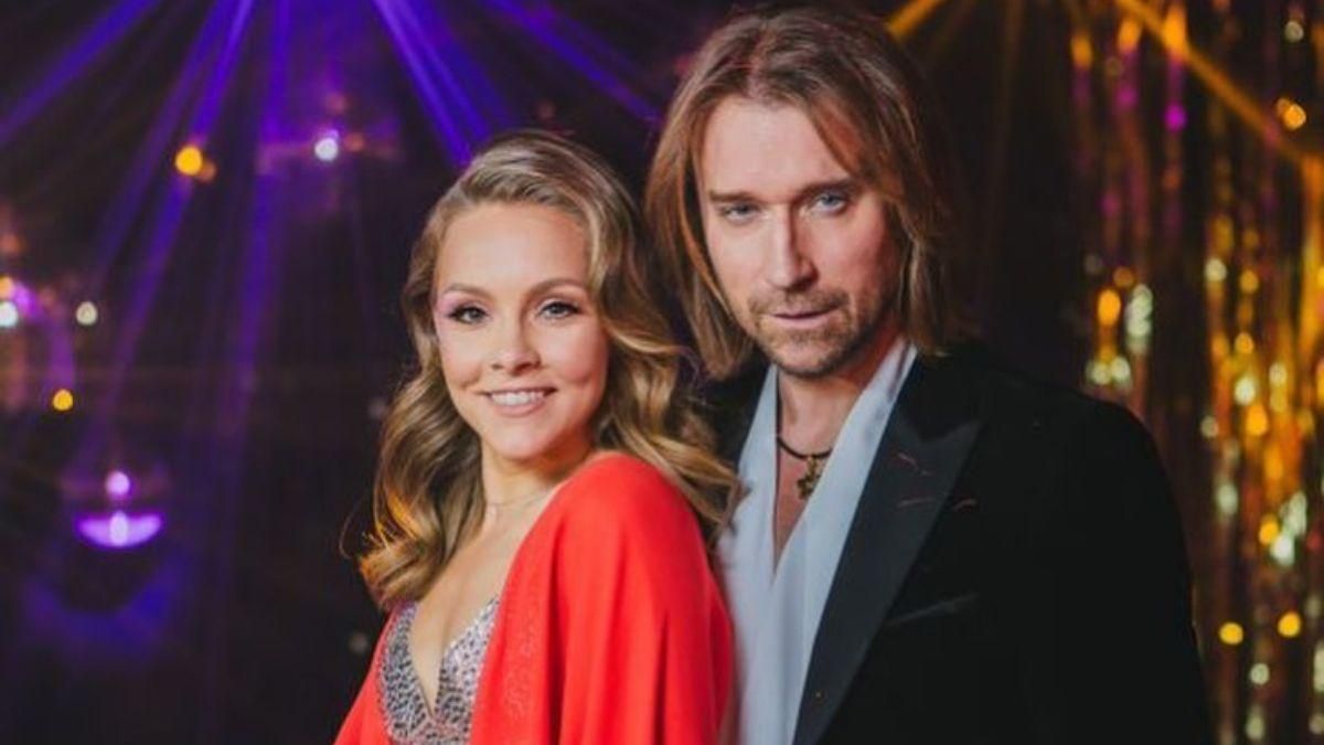 Олена Шоптенко поділилася враженнями від виступу на "Танцях з зірками" під час концерту Винника Олена Шоптенко поділилася враженнями від виступу на "Танцях з зірками" під час концерту Винника