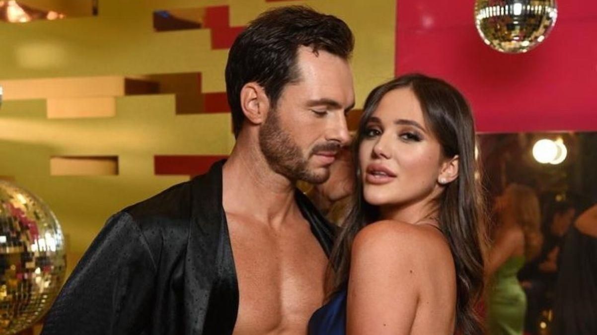 "Танцы со звездами 2020": победительница "Холостяка-9" Даша вышла на паркет с Сергеем Мельником "Танцы со звездами 2020": победительница "Холостяка-9" Даша вышла на паркет с Сергеем Мельником