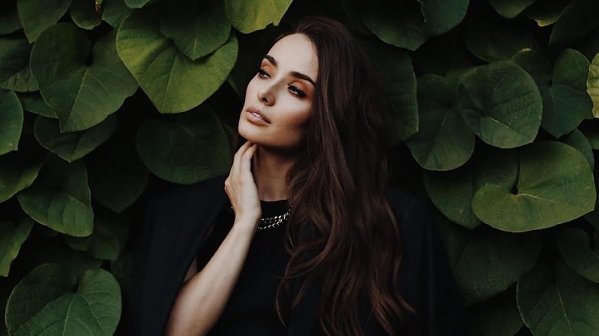 Ксенія Мішина розповіла, що для неї означає слово "любов" Ксенія Мішина розповіла, що для неї означає слово "любов"