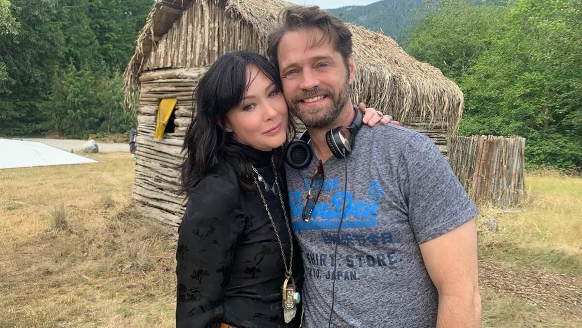 Джейсон Прістлі розповів, як Шеннен Догерті бореться з раком Джейсон Прістлі розповів, як Шеннен Догерті бореться з раком