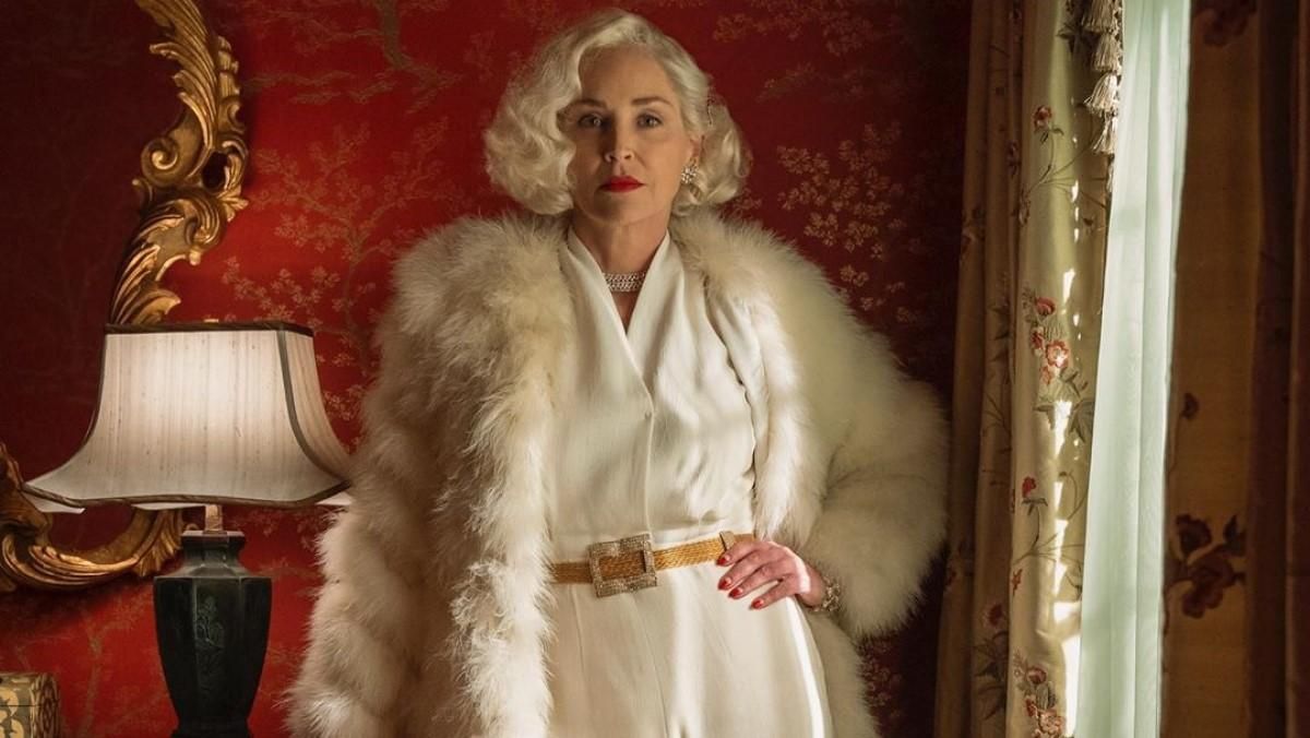 Шэрон Стоун призналась, какой актер лучше целуется Шэрон Стоун призналась, какой актер лучше целуется