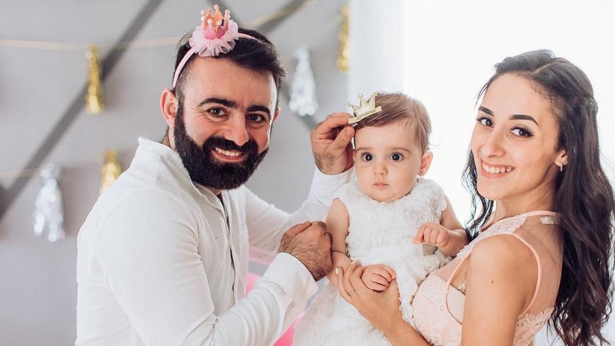 Учасник "Танців з зірками" Арам Арзуманян втратив трьох дітей: щемливе зізнання Учасник "Танців з зірками" Арам Арзуманян втратив трьох дітей: щемливе зізнання