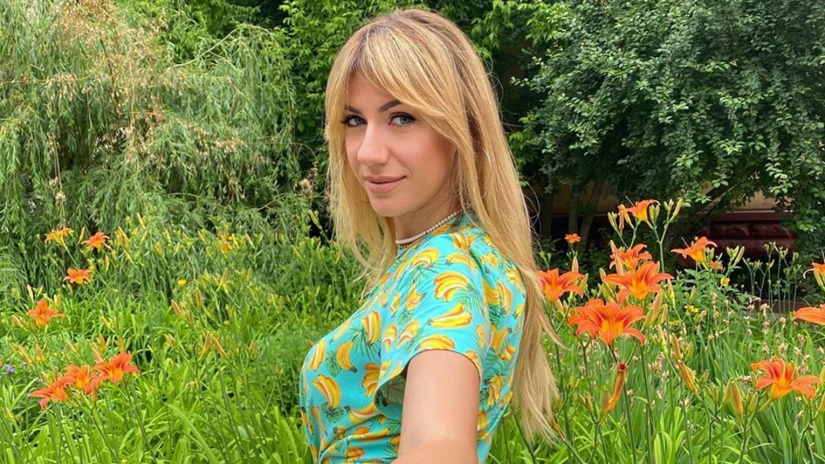 В ковбойском костюме: Леся Никитюк показала забавную фотографию с подругами В ковбойском костюме: Леся Никитюк показала забавную фотографию с подругами