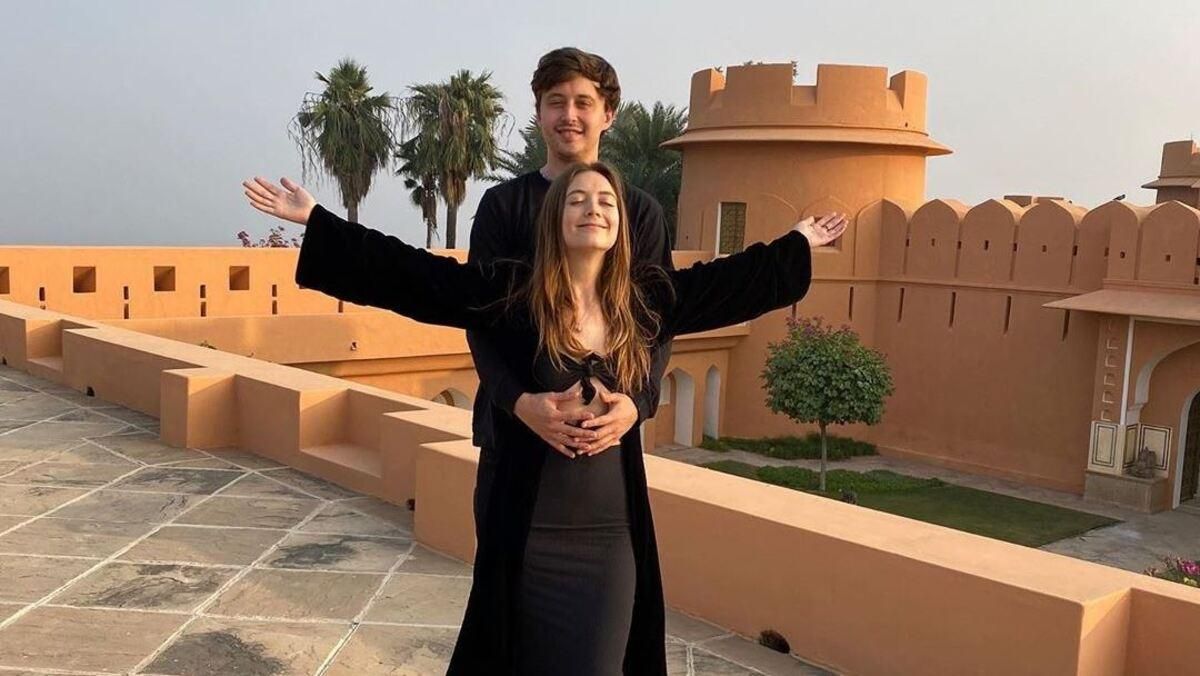 Звезда "Американской истории ужасов" Билли Лурд родила первенца: фото Звезда "Американской истории ужасов" Билли Лурд родила первенца: фото