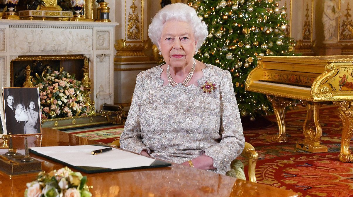 Вперше за 33 роки: королева Єлизавета ІІ може не повернутися на Різдво в Сандрінгем