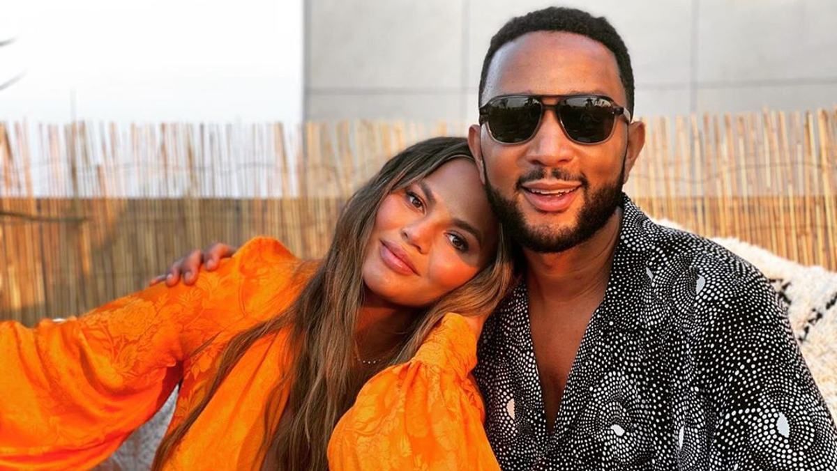 У Кріссі Тейген стався викидень У Кріссі Тейген стався викидень