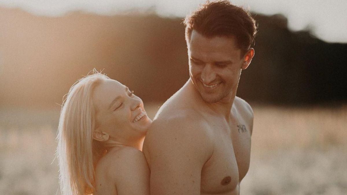 Моя підтримка і опора: Тарас Цимбалюк поділився романтичним кадром з нареченою Моя підтримка і опора: Тарас Цимбалюк поділився романтичним кадром з нареченою