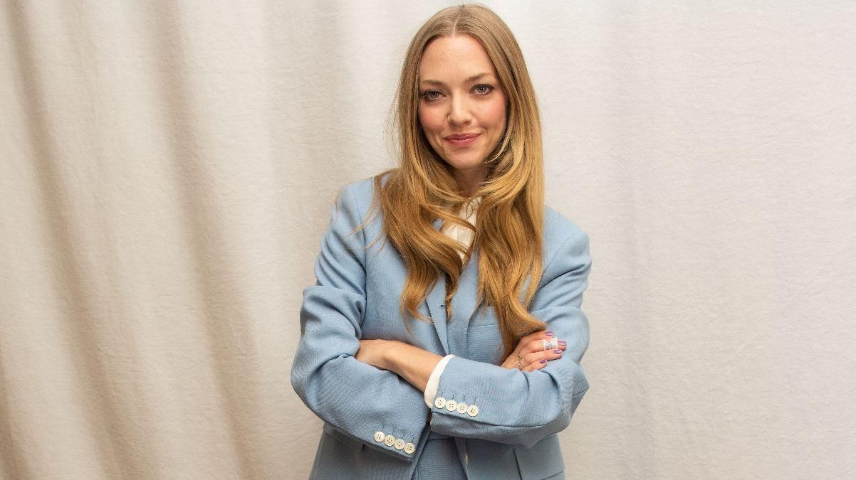 Аманда Сейфрид поделилась архивной фотографией, где показала огромный беременный живот Аманда Сейфрид поделилась архивной фотографией, где показала огромный беременный живот