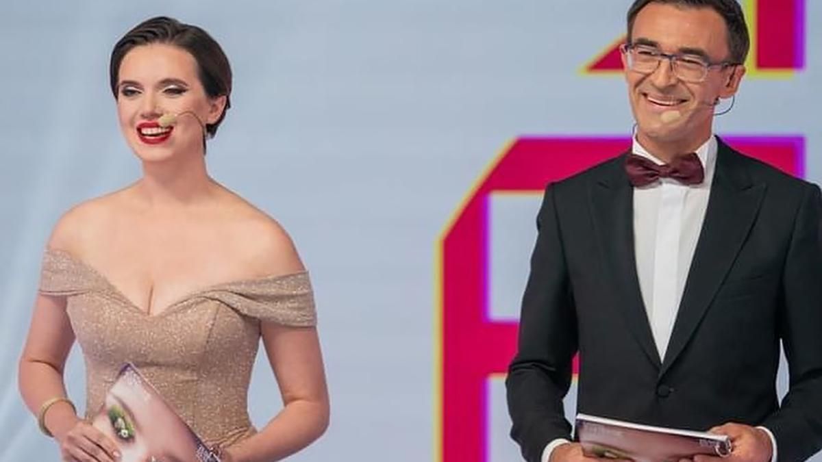 Журналістка Яніна Соколова продемонструвала чарівний образ на закритті Одеського фестивалю: фото Журналістка Яніна Соколова продемонструвала чарівний образ на закритті Одеського фестивалю: фото