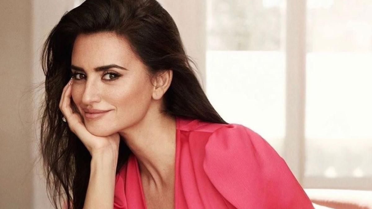 Пенелопа Крус ледь не потрапила у політичний скандал через постер до фільму Пенелопа Крус ледь не потрапила у політичний скандал через постер до фільму