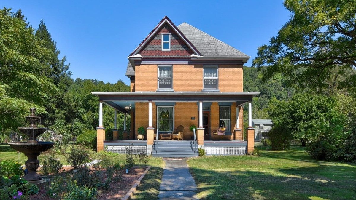 Как сейчас выглядит легендарный дом из "Молчания ягнят": видео Как сейчас выглядит легендарный дом из "Молчания ягнят": видео