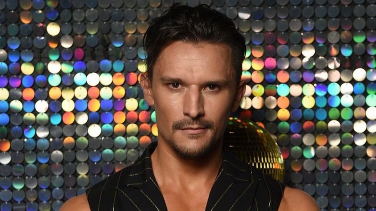 Займався бальними танцями: Тарас Цимбалюк здивував зізнанням після вильоту з "Танців з зірками" Займався бальними танцями: Тарас Цимбалюк здивував зізнанням після вильоту з "Танців з зірками"