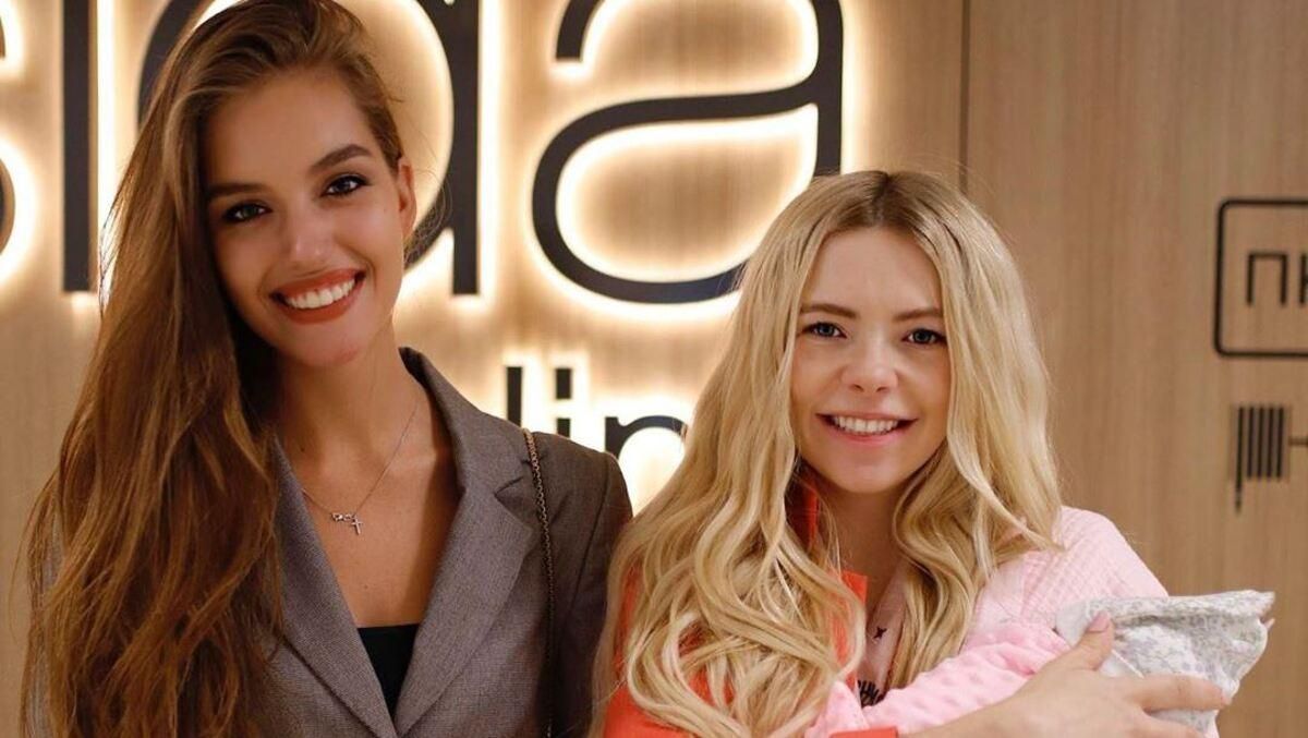 Сестра Дмитрия Комарова впервые стала мамой: трогательные фото Сестра Дмитрия Комарова впервые стала мамой: трогательные фото