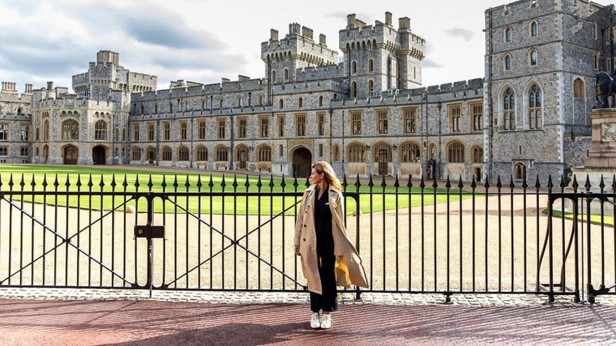 В бежевом тренче на фоне Виндзорского замка: Елена Зеленская покорила стильным образом – фото В бежевом тренче на фоне Виндзорского замка: Елена Зеленская покорила стильным образом – фото