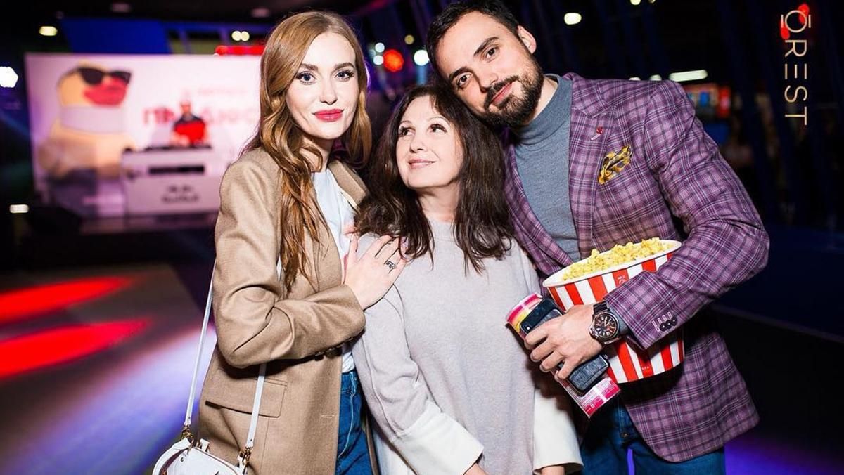 Свекровь мечты: Слава Каминская рассказала об отношениях с мамой бывшего мужа
Свекровь мечты: Слава Каминская рассказала об отношениях с мамой бывшего мужа