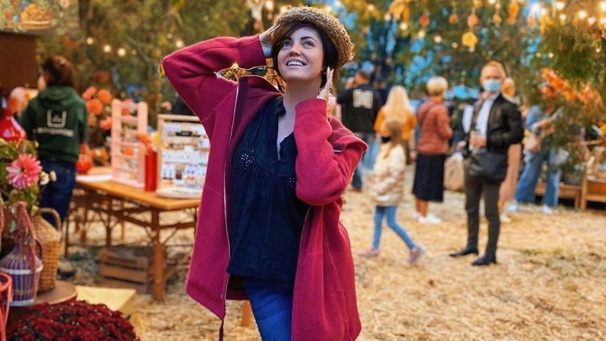 Оля Цибульська зачарувала мережу осінніми світлинами у мальовничій локації Оля Цибульська зачарувала мережу осінніми світлинами у мальовничій локації