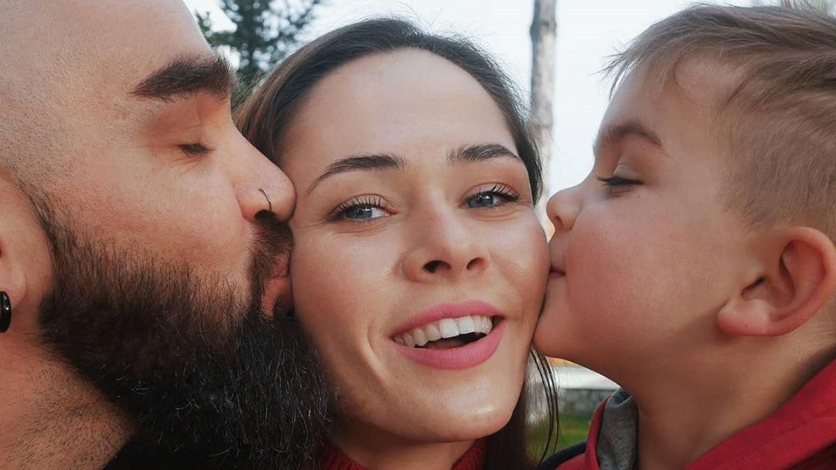 Чоловік Юлії Саніної замилував мережу зворушливим сімейним фото 