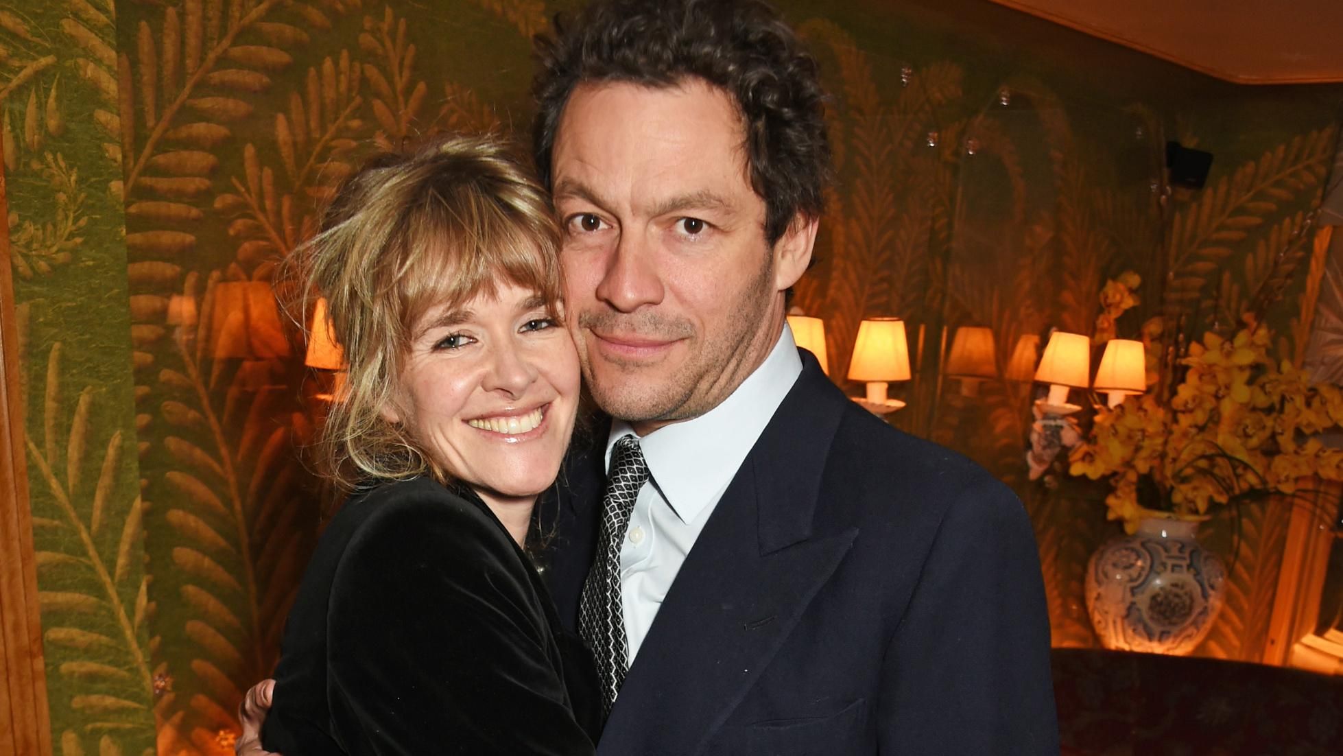 Голливудская драма: актер Доминик Уэст изменил жене со звездой "Золушки" Лили Джеймс Голливудская драма: актер Доминик Уэст изменил жене со звездой "Золушки" Лили Джеймс