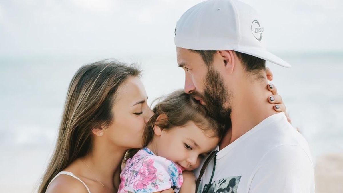 Илона Гвоздева показала новорожденного сына: семейное видео очаровало сеть Илона Гвоздева показала новорожденного сына: семейное видео очаровало сеть