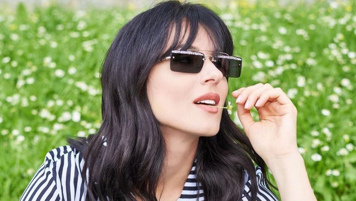 В черном наряде: Маша Ефросинина похвасталась стильным образом В черном наряде: Маша Ефросинина похвасталась стильным образом