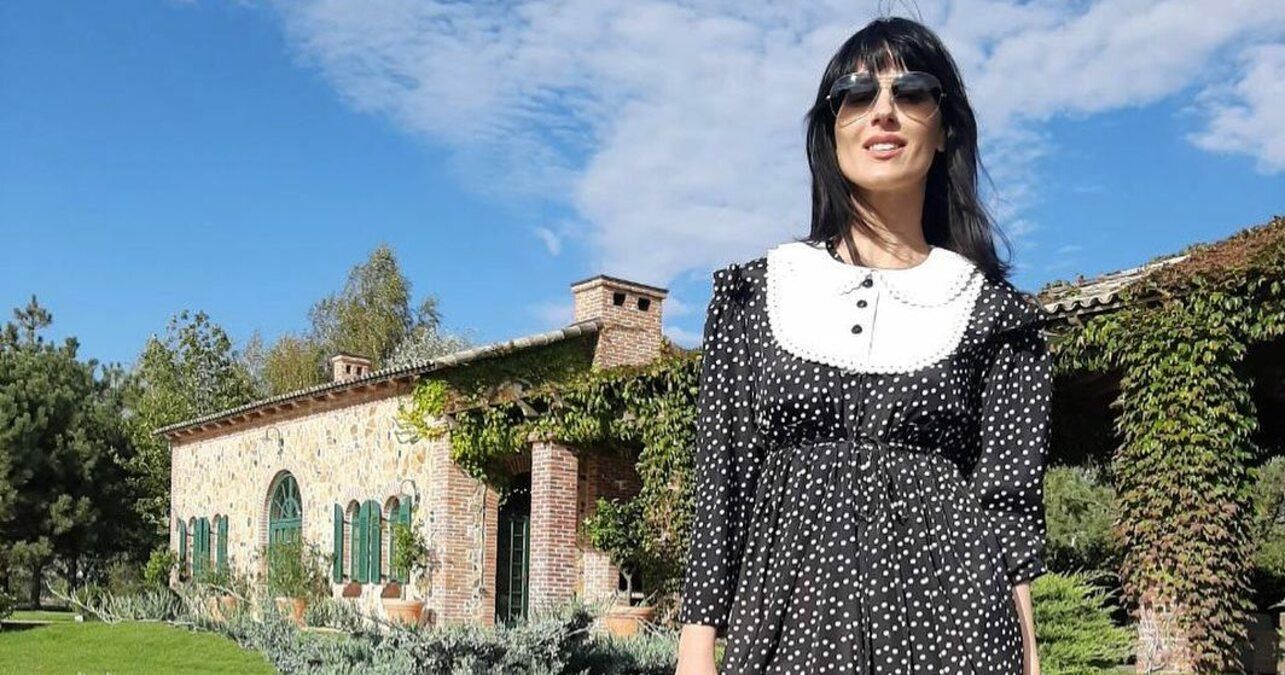 Маша Єфросиніна похизувалась стильним образом у рожевій сукні: фото Маша Єфросиніна похизувалась стильним образом у рожевій сукні: фото